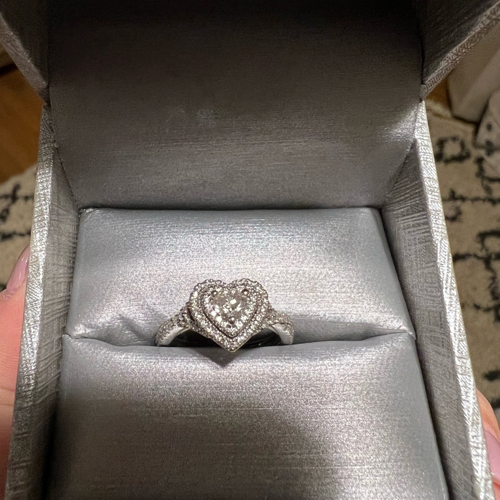 Vera Wang Love Collection 3/4 CT. Heart-Shaped Diamond Ring in 14K White Gold